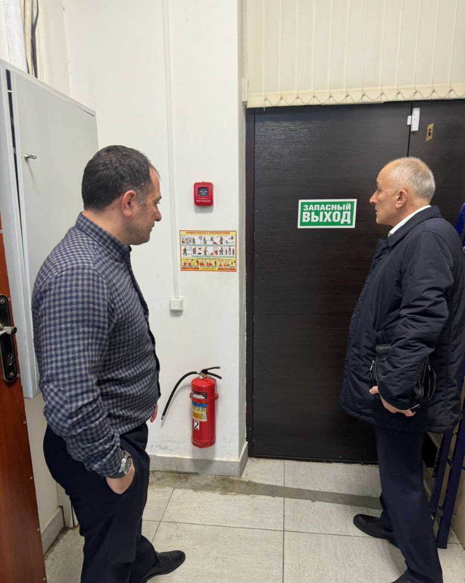Сотрудники Минцифры Дагестана проверили готовность филиалов МФЦ к выборам